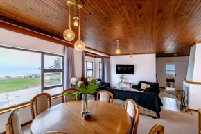 Ocean Wave No.1 Self Catering